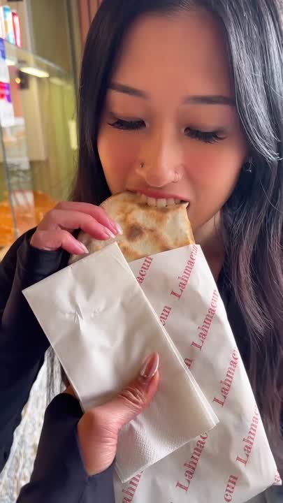 Turkish street food lahmacun review